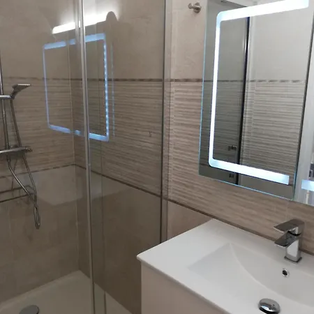 Apartment Sympa Au Calme Grasse